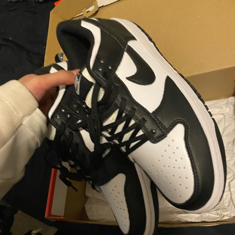 Nike panda dunks